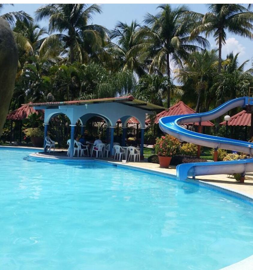 Hotel Santa Cruz Zapaca Eksteriør billede